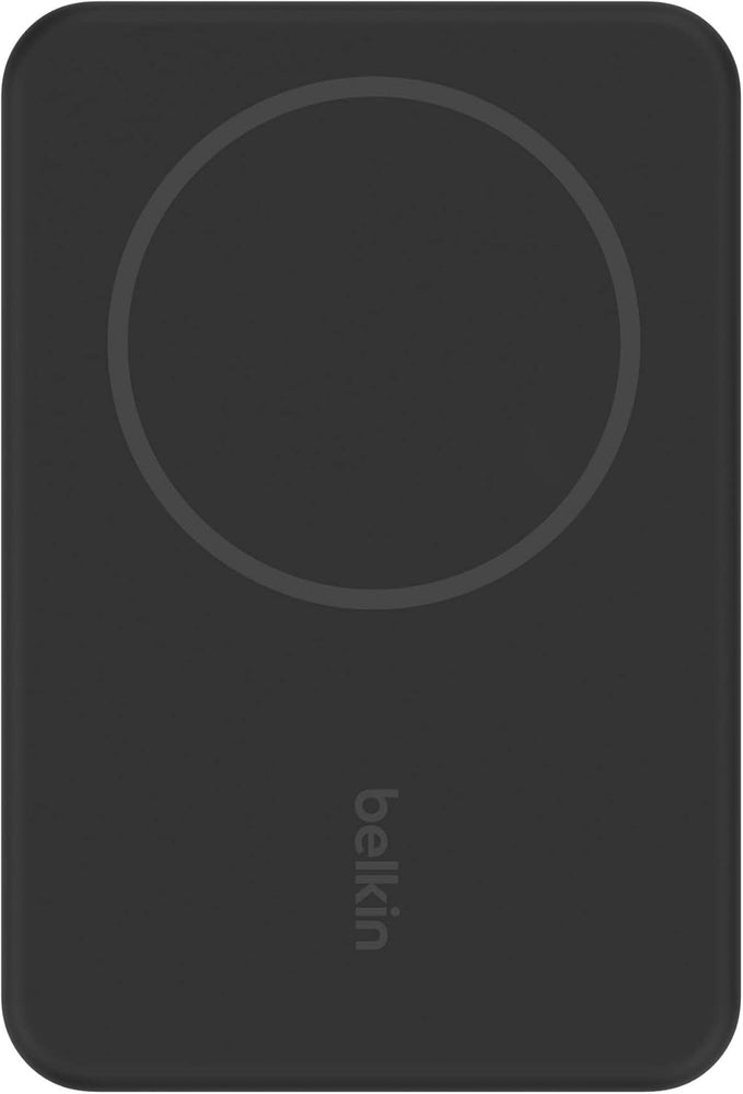 Belkin Batterie externe sans fil magnétique 5000mAh, Chargeur portable compatible MagSafe et charge Pass-Through, sortie 7,5W, entrée 10W et béquille, Compatible avec les iPhone 15, 14, 13, 12, Noir